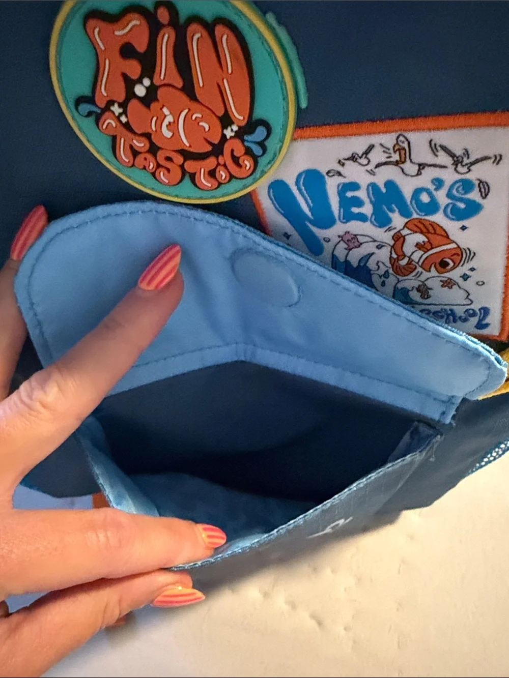 Disney Finding Nemo 'Ride the Wave' Backpack - Picture 4 of 9